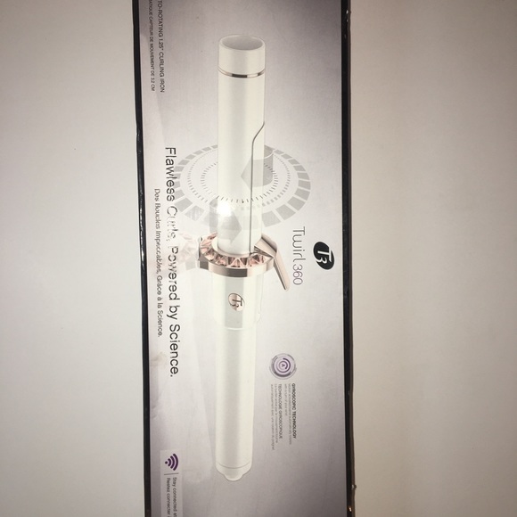 T3 TWIRL 360 Curling Iron - Picture 2 of 4